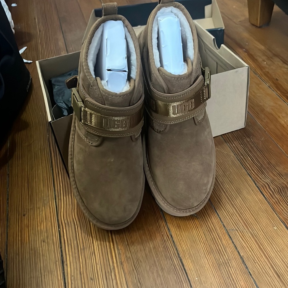 Mens boots